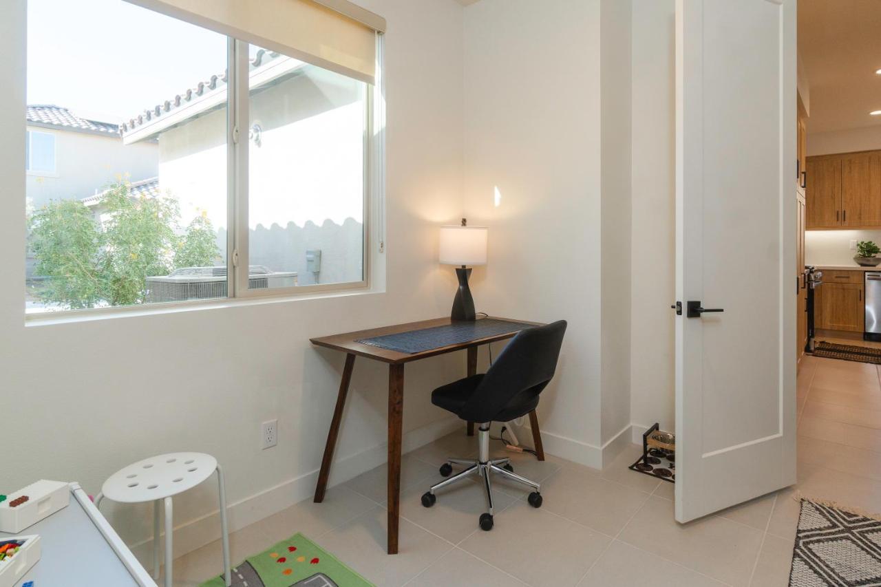 Enjoy A Stay @ Casa De Fore!Play! New Townhome! La Quinta Luaran gambar