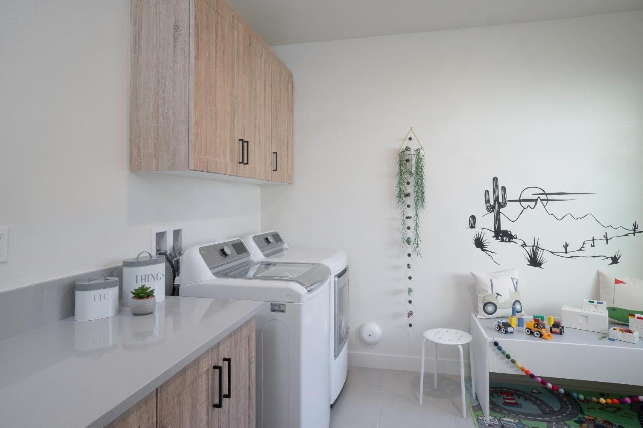 Enjoy A Stay @ Casa De Fore!Play! New Townhome! La Quinta Luaran gambar
