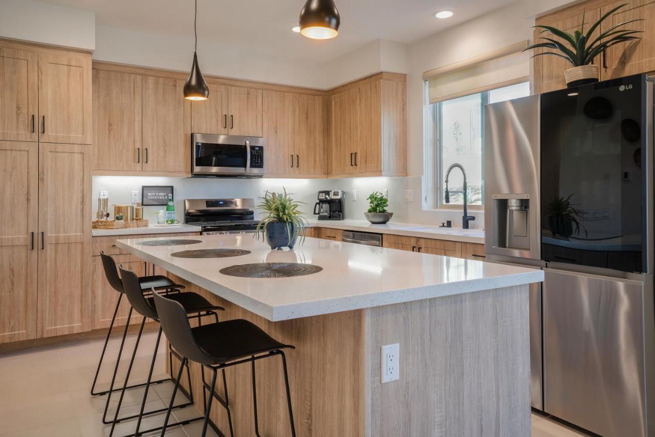 Enjoy A Stay @ Casa De Fore!Play! New Townhome! La Quinta Luaran gambar